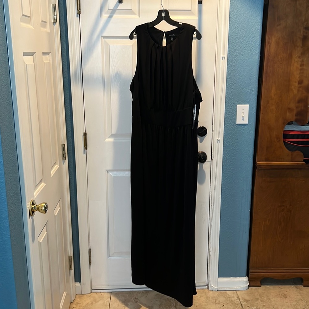 Suite 7 Size 3X Black Dress